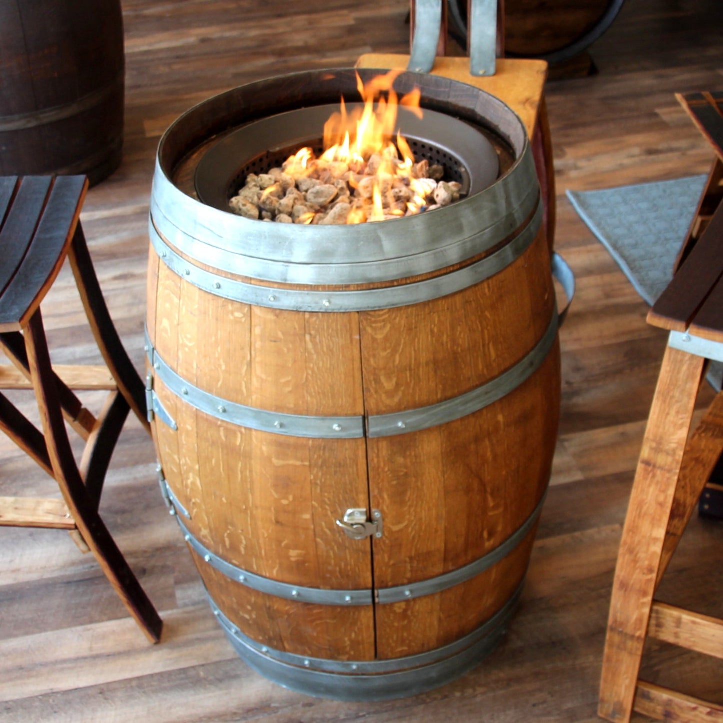 Wine or Whiskey Barrel Gas Fire Pit – Outdoor Patio Propane Fire Table with 55,000 BTU Output