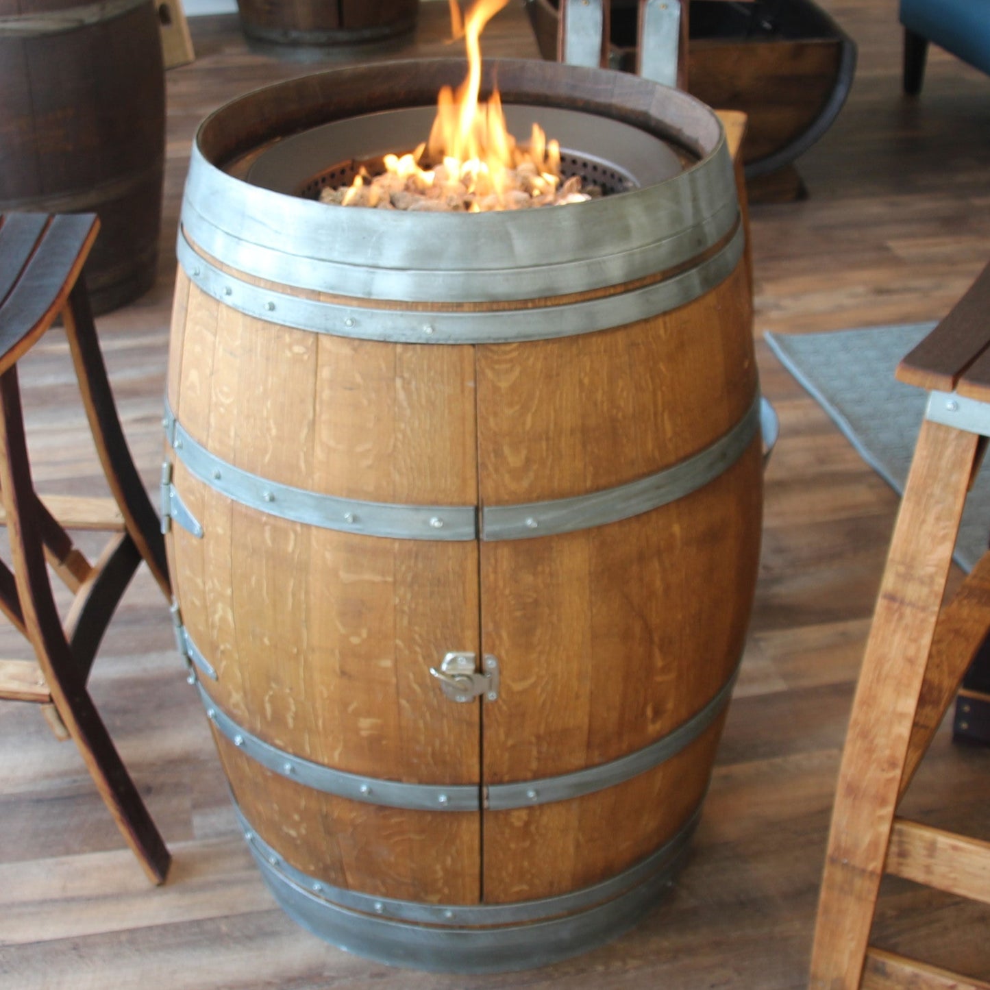 Wine or Whiskey Barrel Gas Fire Pit – Outdoor Patio Propane Fire Table with 55,000 BTU Output