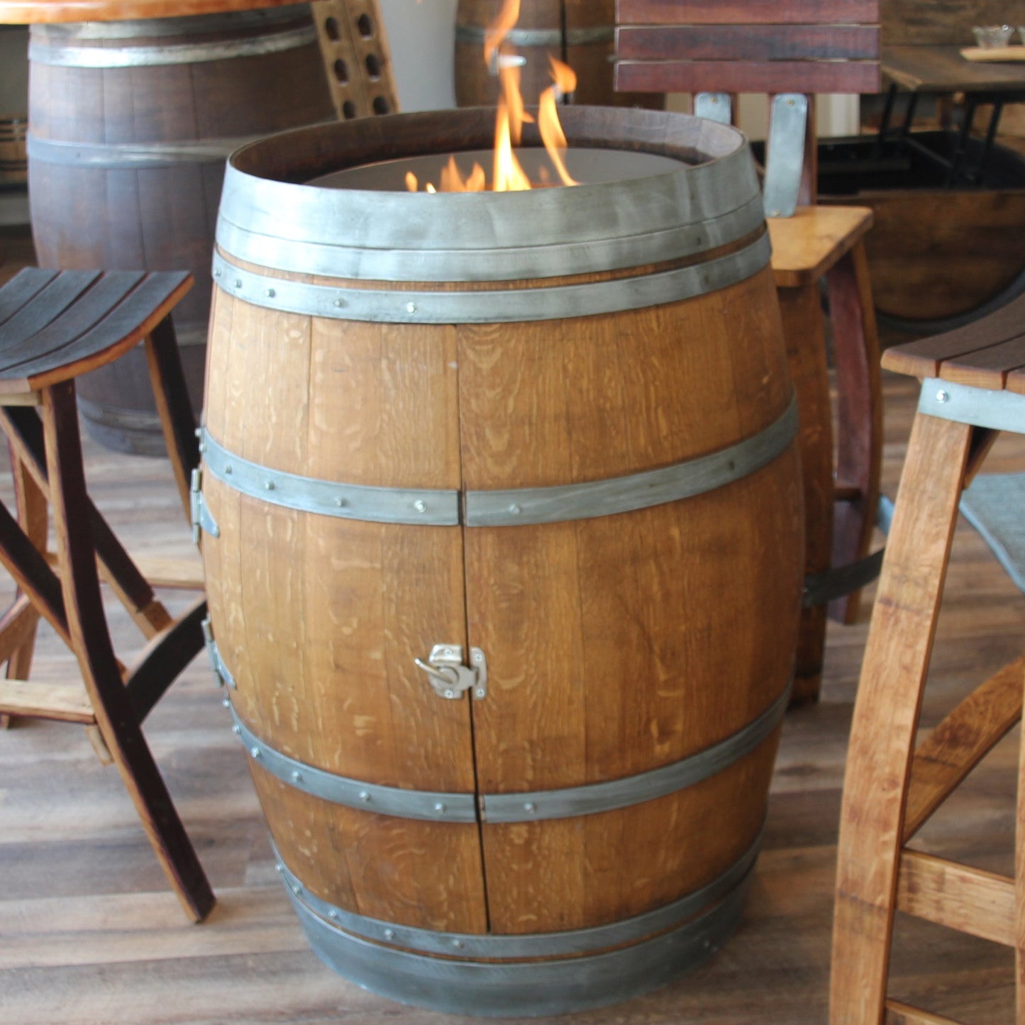 Wine or Whiskey Barrel Gas Fire Pit – Outdoor Patio Propane Fire Table with 55,000 BTU Output